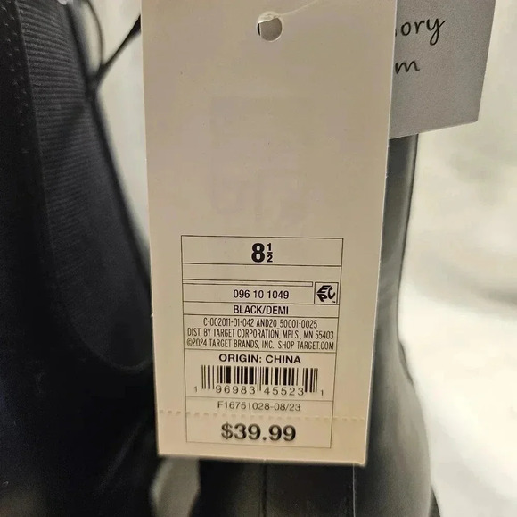 A New Day All Black Slip on leather Mid rise boots - Picture 8 of 9